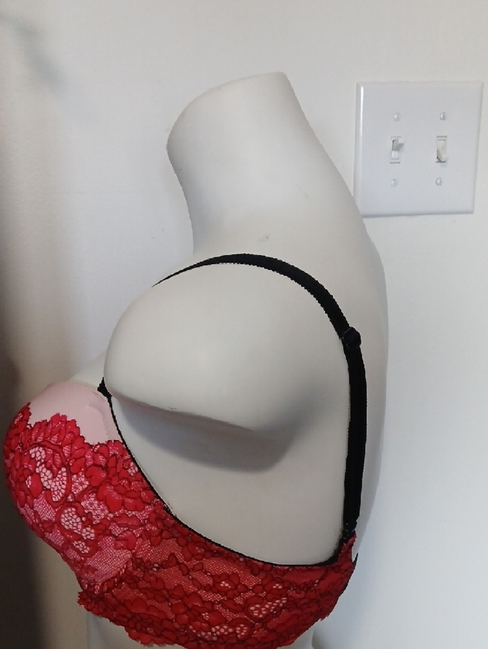 Victoria's Secret Pink, Red, & Black Sexy Dream Angels Lined Demi Faux Lace Bra - Picture 6 of 16